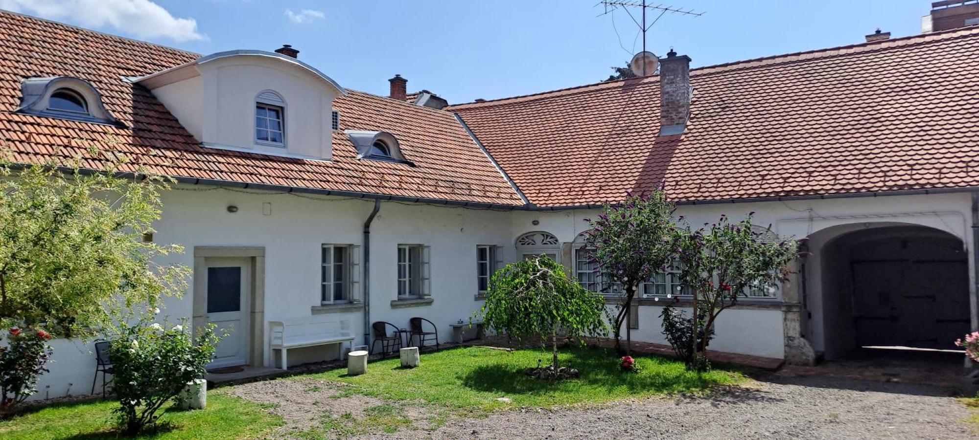 Plitzner Belvárosi Apartmanház Eger Exterior foto