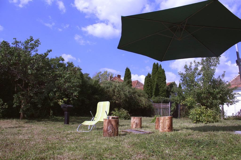 Plitzner Belvárosi Apartmanház Eger Exterior foto